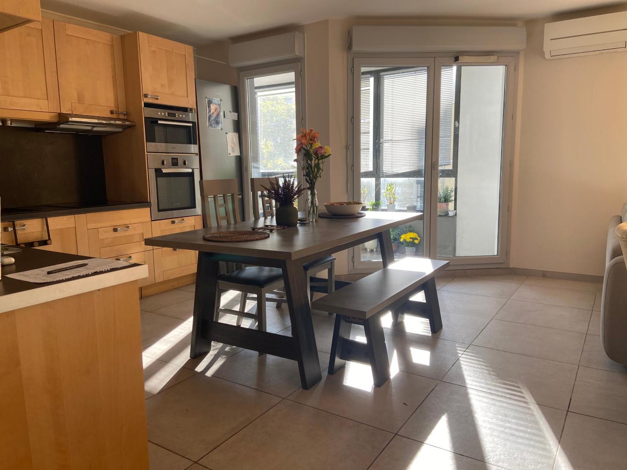 2Bhk Entire Apartment Fully Equipped 84M2 Лион Екстериор снимка